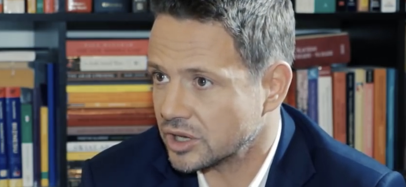 Trzaskowski powiedział przy wszystkich, co myśli o PREZESIE. „Jako jedyny…”