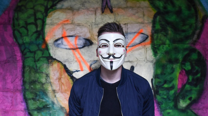 Anonymous ZAATAKOWALI ROSYJSKĄ TELEWIZJĘ! Prawda o WOJNIE DOTARŁA DO ROSJI!