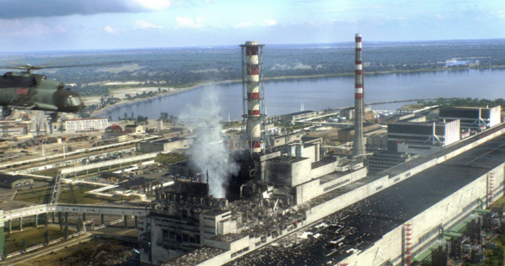 Rosjanie SPLĄDROWALI elektrownie w CZARNOBYLU! Ukradli nawet WIDELCE i ŁYŻKI!