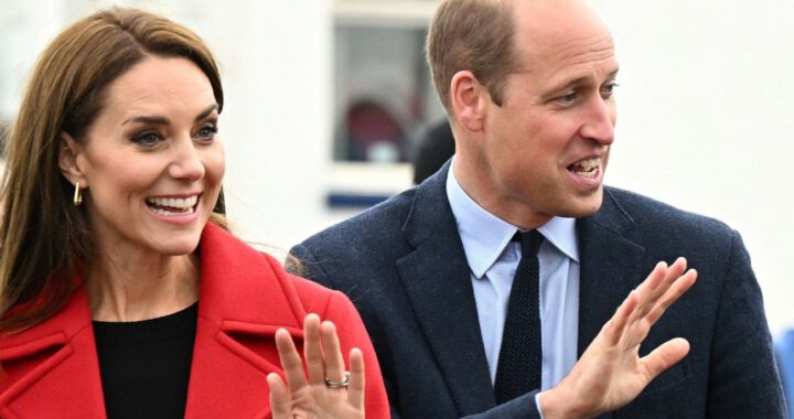 Księżna Kate odwiedziła królewską bazę lotniczą! Żołnierzom bardzo spodobała się nieobecność księcia Williama…